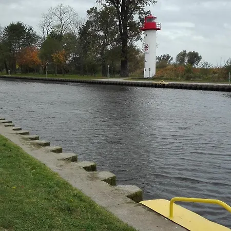 Manu In Seebad